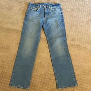 Levi’s 514 Straight Fit Jeans